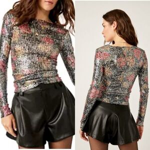 FREE PEOPLE Women Small  Printed Gold Rush Long‎ Sleeve Sparkly Metallic Club
